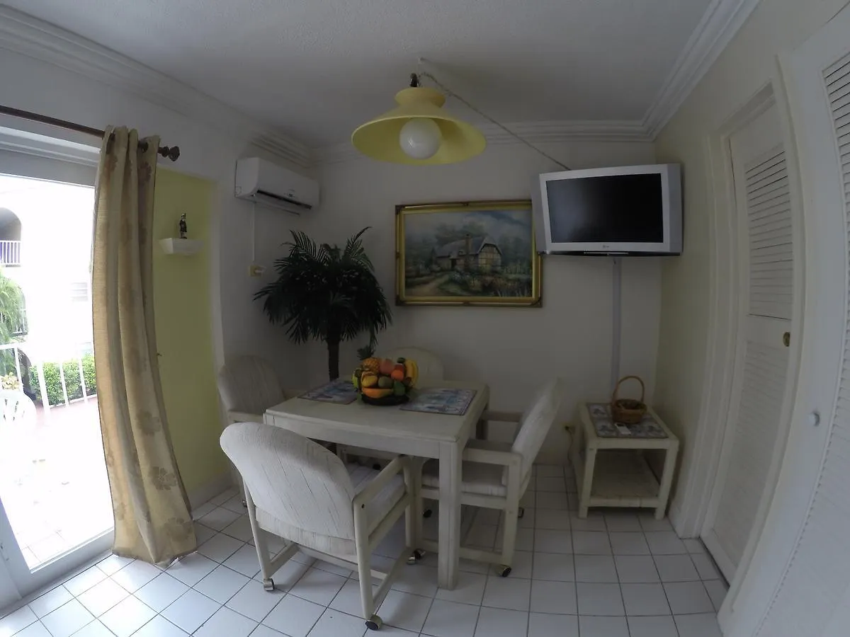 Club Land'Or Hotel Nassau